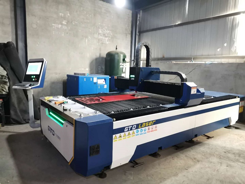 怎么選擇金屬激光切割機(jī)廠家