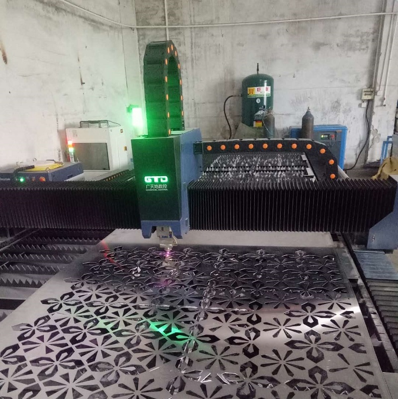 光纖激光切割機在鋁單板行業中的應用