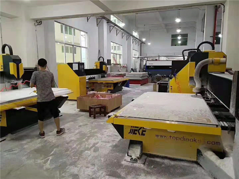 江門市XX廣告標識制品公司