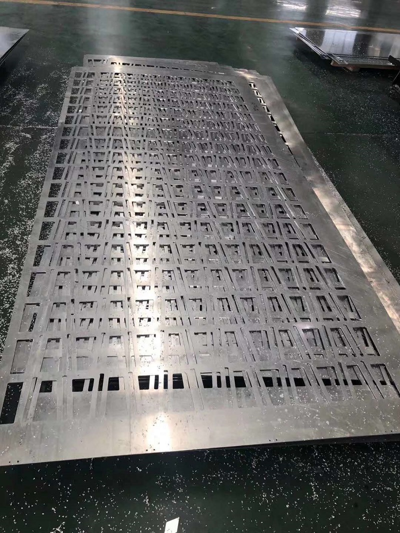 鋁單板雕刻機日常保養知識