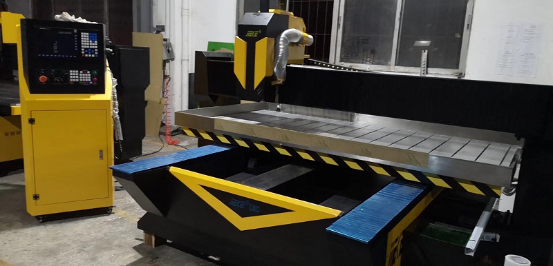 金屬雕刻機(jī)老斷刀怎么解決